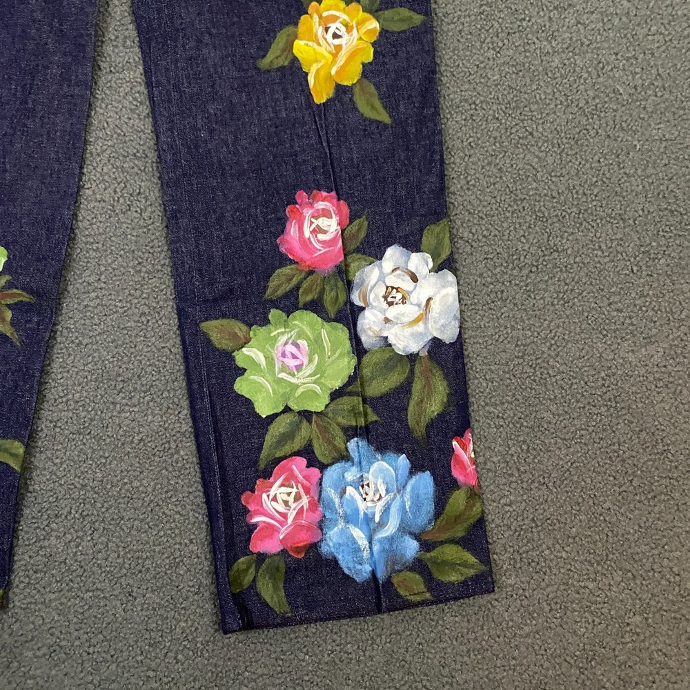 VTG Y2K Mandalay Jeans size 4 Straight Leg Hand Painted Flowers Patch Pocket - Picture 2 of 15